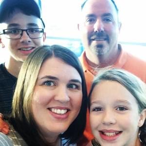 Meet your Posher, Lindsey